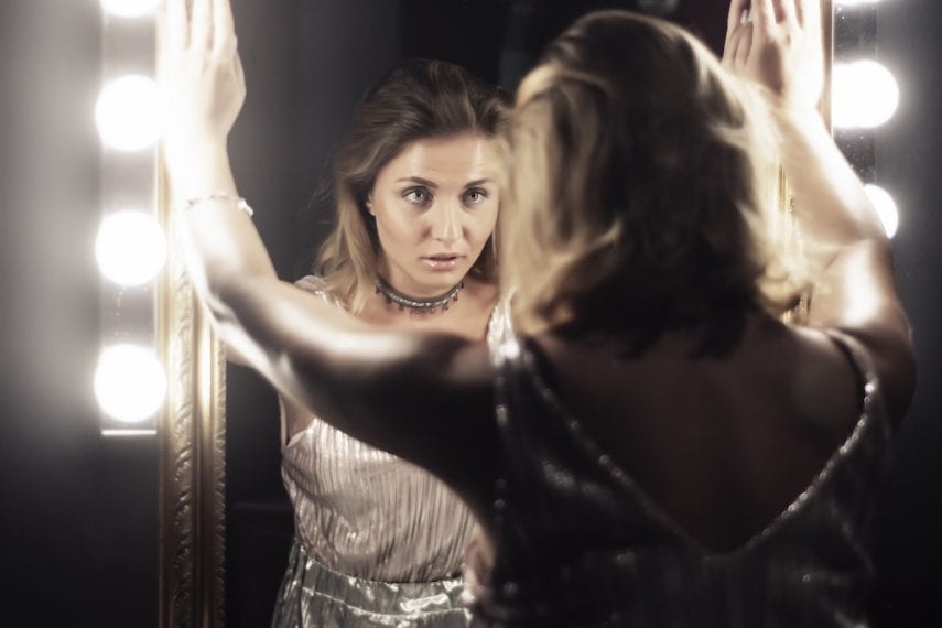 What are the Signs and Symptoms of Narcissistic Personality Disorder